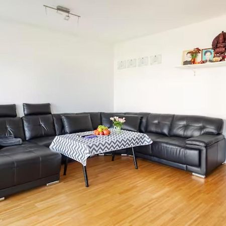 Privatzimmer Mit Balkon-Richtung Messe Hannover Eksteriør bilde