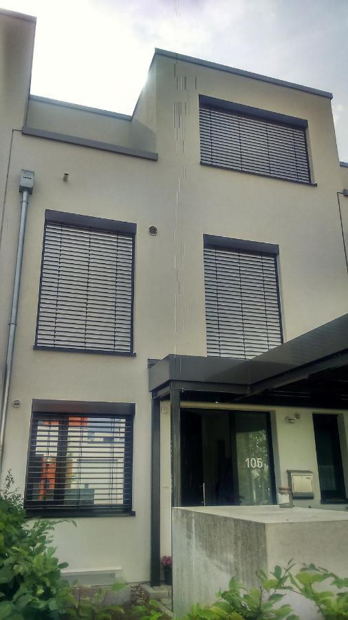 Privatzimmer Mit Balkon-Richtung Messe Hannover Eksteriør bilde